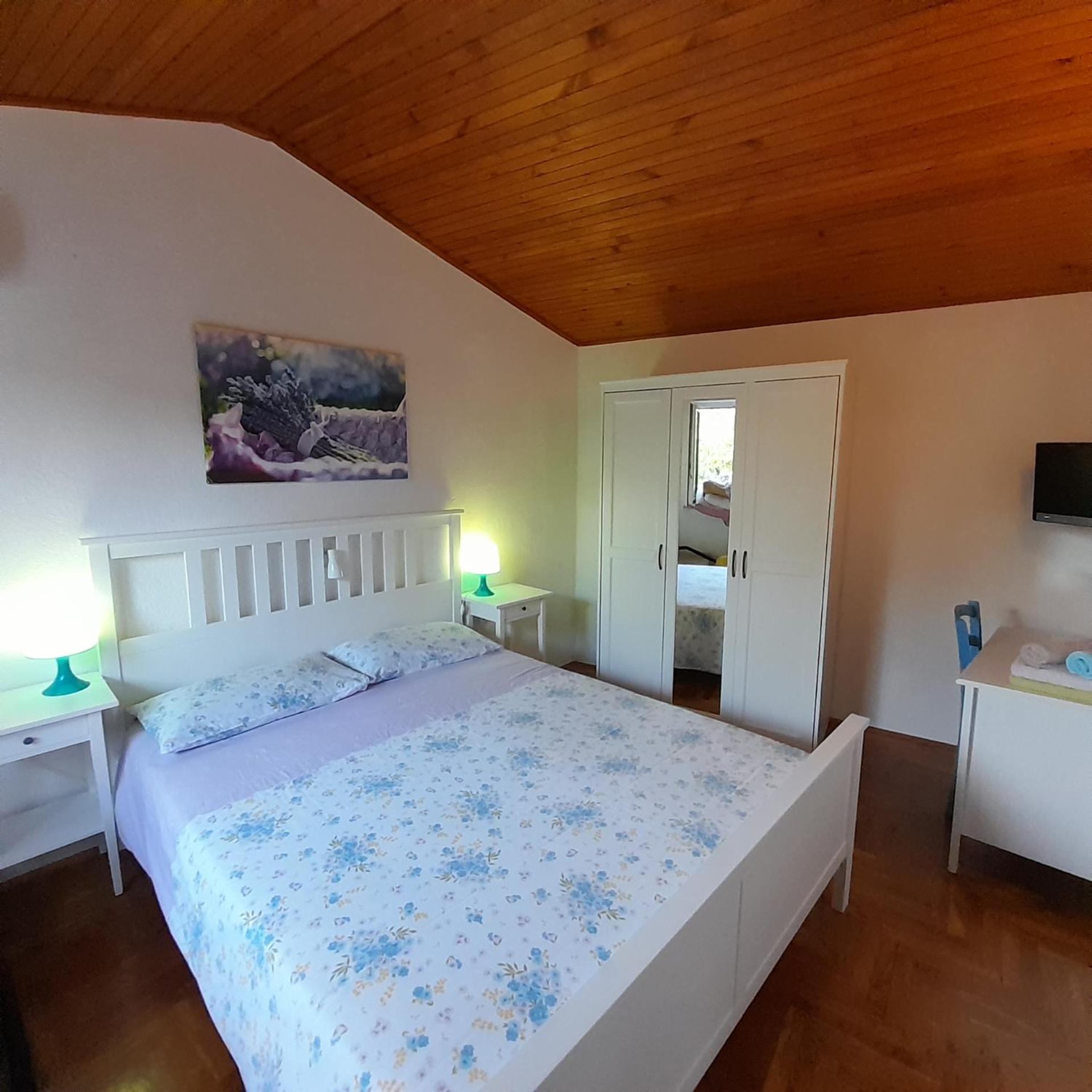 Apartments Renata - Brseč Eksteriør billede