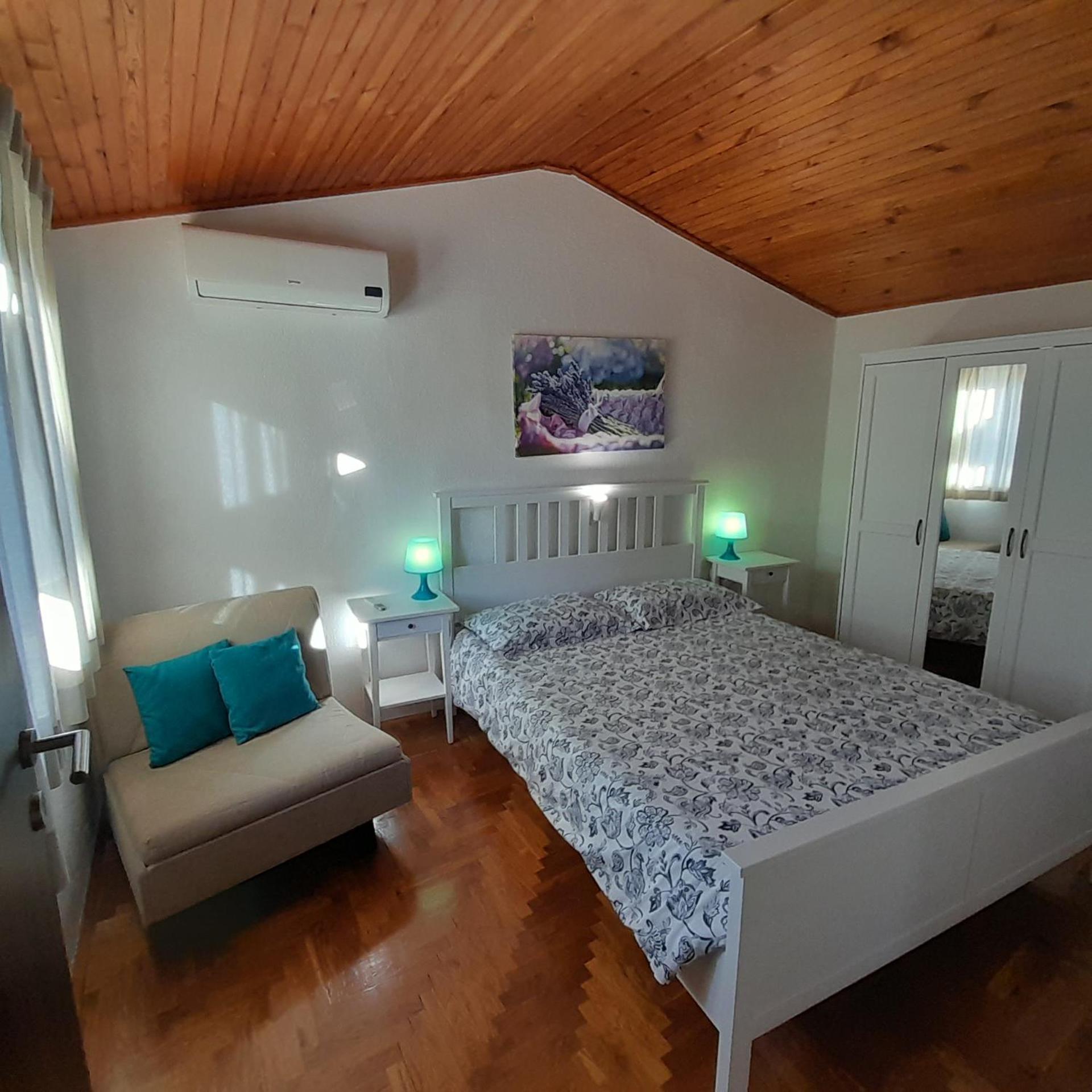 Apartments Renata - Brseč Eksteriør billede